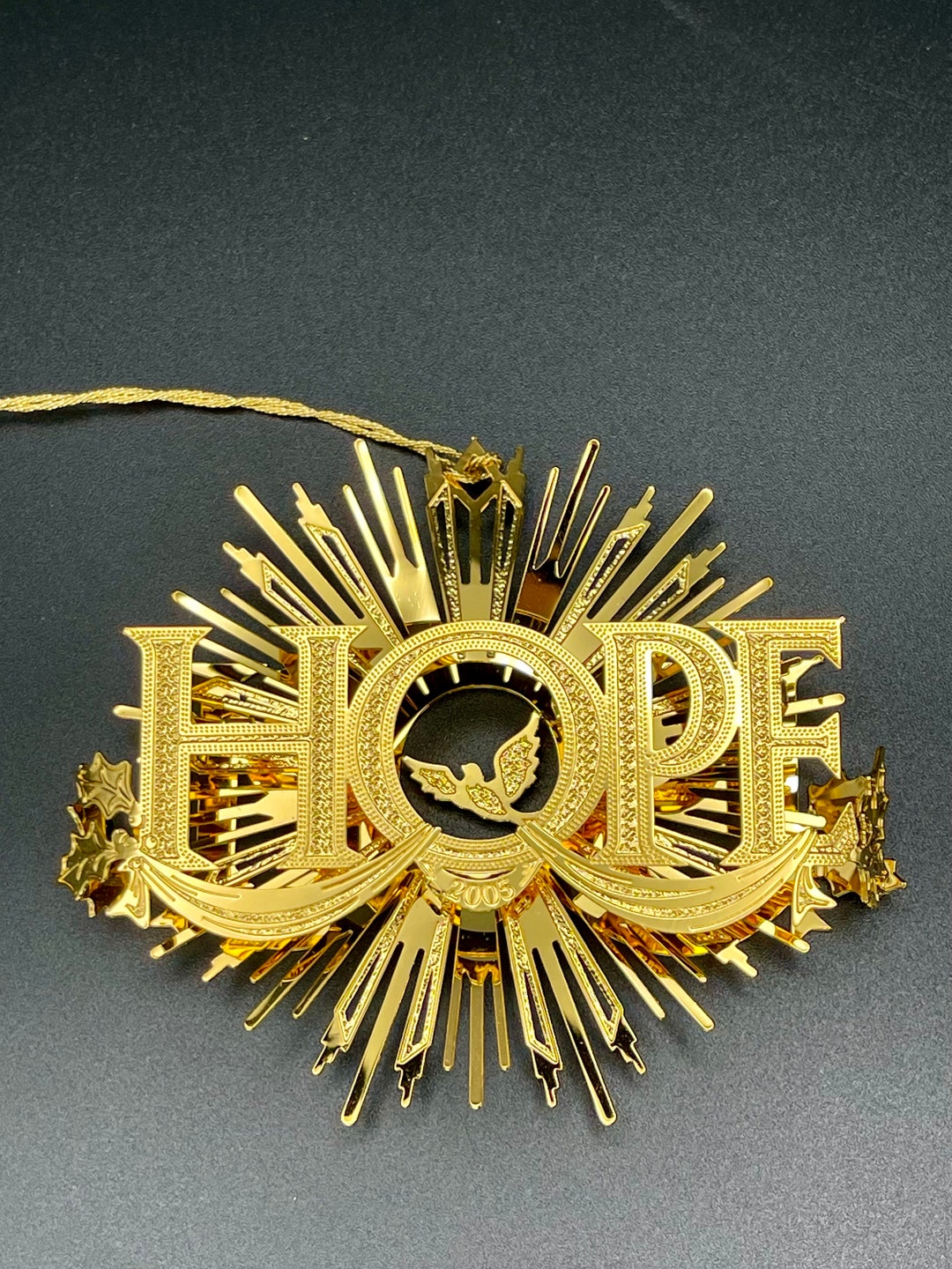 Christmas 2005 rays of Hope Danbury Mint Christmas Ornament 23k Gold