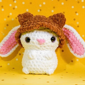 Crochet Bunny Plushie amigurumi