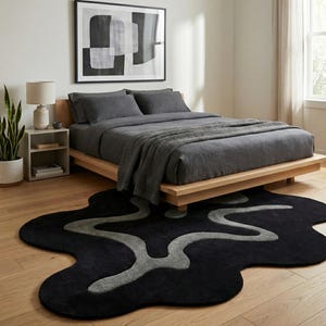Modern Abstract Wavy Black Rug | Irregular Shape Hand Tufted Carpet | Contemporary Area Rug for Living Room & Bedroom Decor