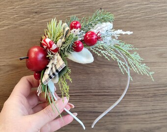 Christmas Headband, Holiday Berry Hair Fascinator, Festive Winter Headpiece, Pine & Ribbon Christmas Costume Hairband