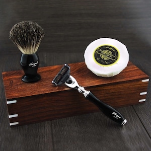 Personalized Shaving Kit 4Pc Shaving Kit for Men Shaving Brush 3 Blade Razor Shaving Soap and Wooden Box Shaving Gift Set Black