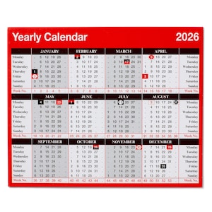 Pode incluir: Um calendário anual de 2026 com uma borda vermelha. O calendário exibe os meses de janeiro a dezembro, com datas e dias da semana claramente marcados. O texto "Yearly Calendar" e o ano "2026" estão no topo.
