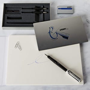 Lamy Joy AL zwarte kalligrafievulpen met 3 verschillende penpunten: 1,1/1,5/1,9 mm
