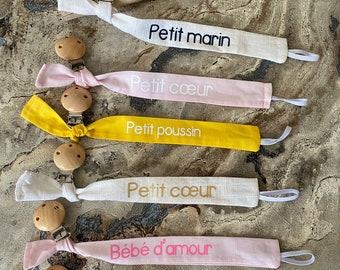 Customizable pacifier clip