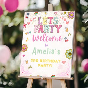 Retro Girl Birthday Welcome Sign for Any Age , Groovy Retro birthday , Teen Party, Tween Birthday Any Age Girl Birthday Welcome Sign