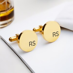 Regalo de San Valentín para hombres: gemelos con iniciales grabadas, regalo personalizado para el día de San Valentín para hombres, accesorio de recuerdo para novios y esposos