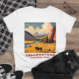 Women&#39;s Midweight Cotton Tee Yellowstone, Yellowstone t-shirt, Yellowstone National Park, US National Parks tee shirt for women,