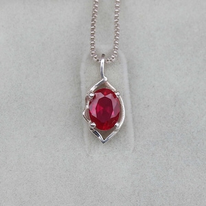 Robijn hanger, edelsteenhanger, rode hanger, 925 sterlingzilveren sieraden, huwelijksverjaardagscadeau, zonder kettinghanger voor beste vriend