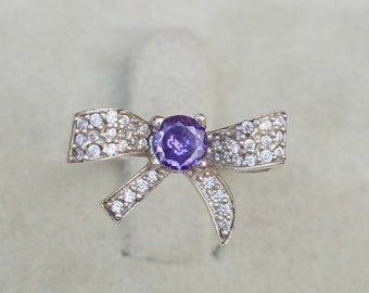 Delicate Kunzite Ring - Fine Silver Gemstone