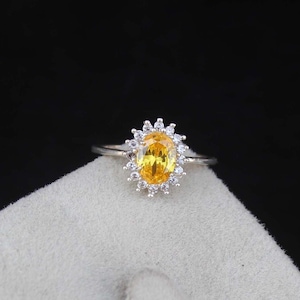 Yellow Sapphire Ring, Lab Created Yellow Sapphire Ring,  Gemstone Ring, Sterling Silver Ring, Gift For Her, Statement Ring, Wedding Ring .