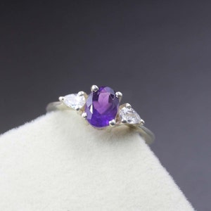 Bague de fiançailles en argent sterling avec pierres précieuses ovales en améthyste naturelle, mariage pour femme, pierre de naissance de février, cadeau d'anniversaire pour elle