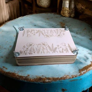 Personalized Flower Press Kit: Mini Botanical Herbarium for Kids