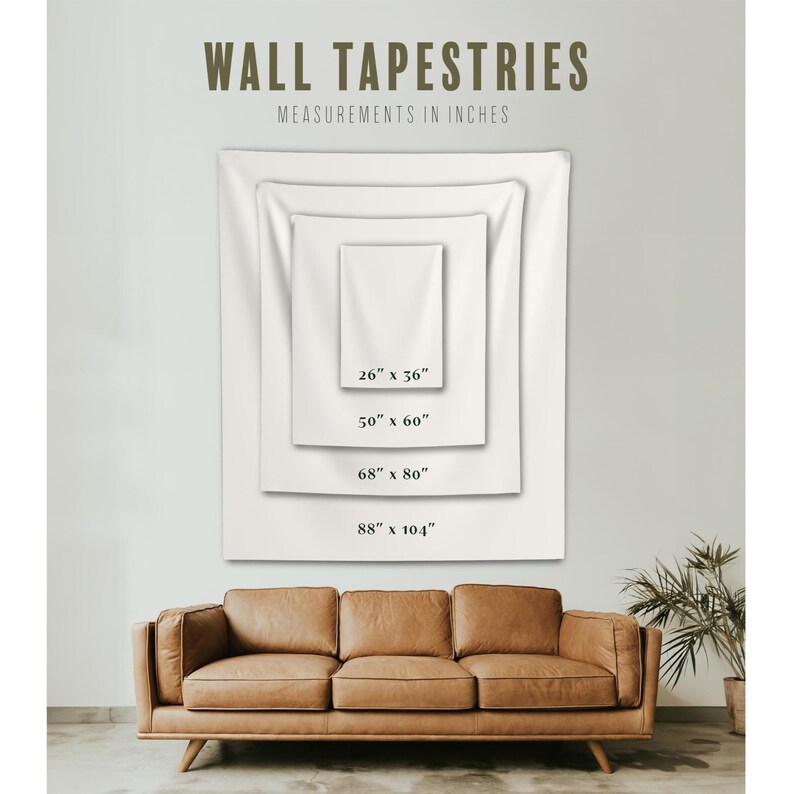 Op de afbeelding: De afbeelding toont witte wandtapijten in verschillende maten, met afmetingen in inches. De maten zijn 26" x 36" (66 x 91 cm), 50" x 60" (127 x 152 cm), 68" x 80" (173 x 203 cm) en 88" x 104" (223 x 264 cm). De tekst "WALL TAPESTRIES" staat bovenaan.