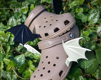 Charme grunge croc. Punk croc charme. Groupe de rock au charme crocodile Crocodile noir charme. Charme crocodile de chaine en metal. Sourire visage crocodile charme. Charme goth croc Etsy France
