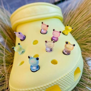 Luminous Frog Shoe Charms | 3D Glow In The Dark Shoe Clips