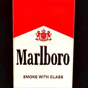 Lampada Marlboro Retrò Pacchetto Sigarette - Luce LED, Decorazione Uomo, Collezionismo anni '80/90, lampada moderna, regalo fumatore, ledbox