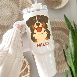 Custom Pet Portrait Tumbler – Personalized 40oz Tumbler with Pet Name, Dog Lover Gift, Cartoon Dog Cup, Pet Mom Gift, Travel Mug with Handle