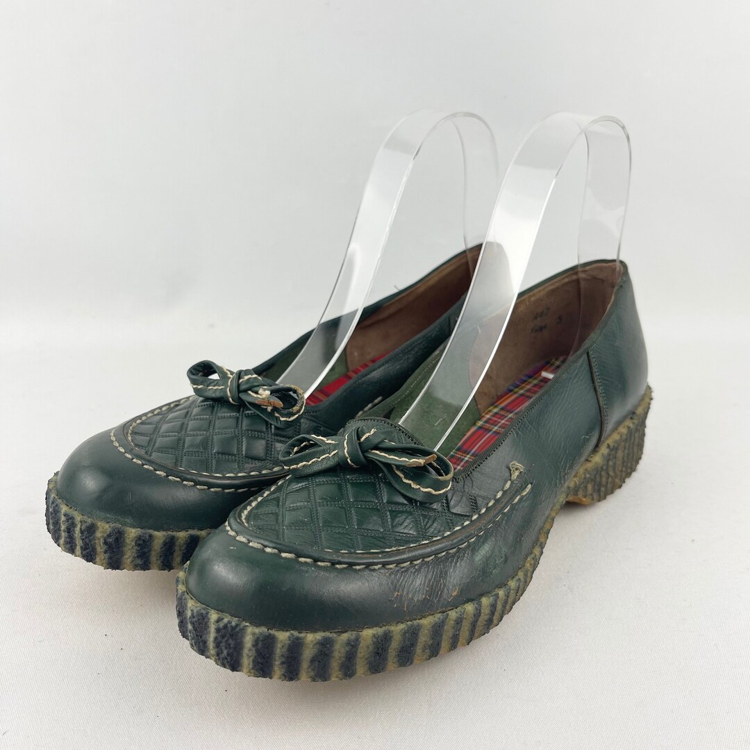 Original 1940's 1950's Forest Green Leather Slip on Shoes With Bow Trim