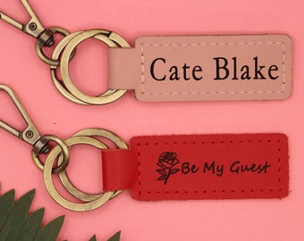 Personalized Leather Keychain, Gifts Under 10, BIRTHDAY GIFT, Gift for Her, Mens Gift, Unisex Gifts, Gift for Dad