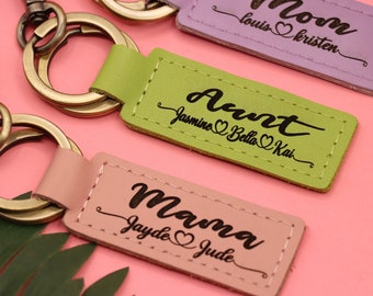 Mama keychain, mom keychain, gift for mom, custom keychain, Mother’s Day gift, custom gifts for mom, leather keychain