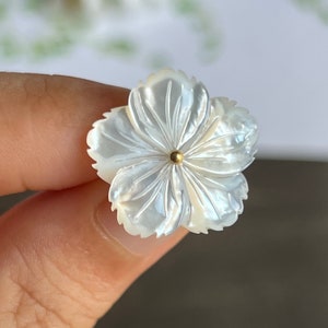 20mm Natural White Mother of Pearl Carved Flower Bead- Carved Shell Flower-Jewelry Making Supply