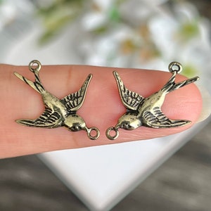 6pcs Brass Antique Bronze Flying Swallow Connector Charm-Handmade Jewelry Supply-Bird Links Charm
