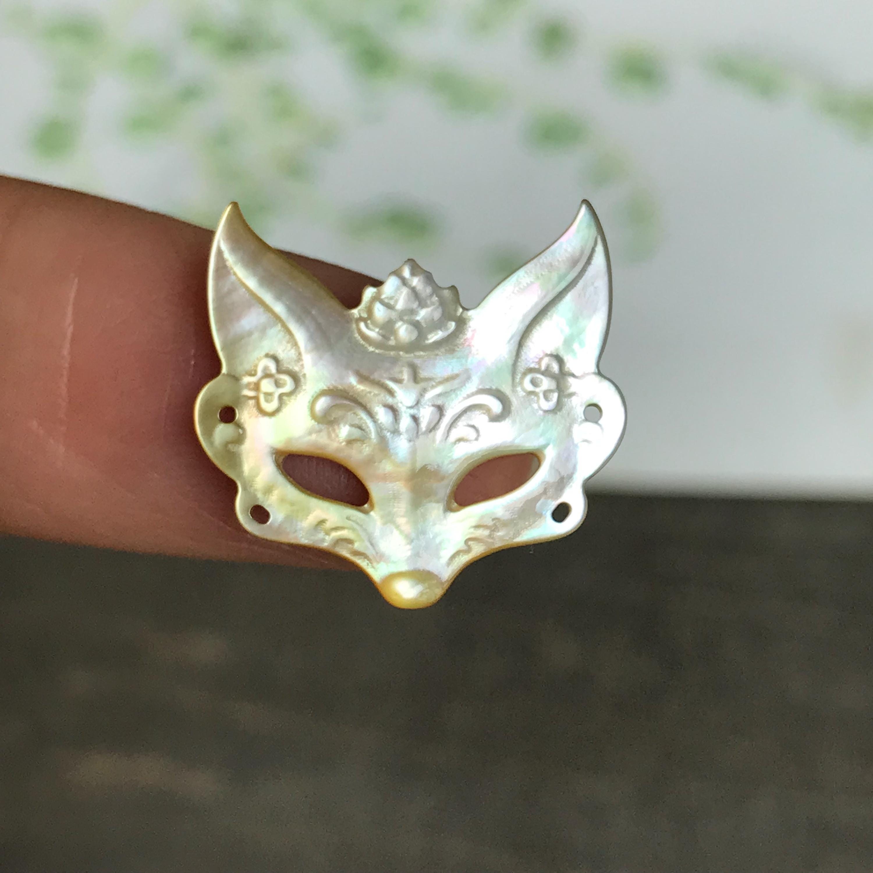Mother of Pearl Fox Mask Bead: MOP Animal Head Charm - Etsy