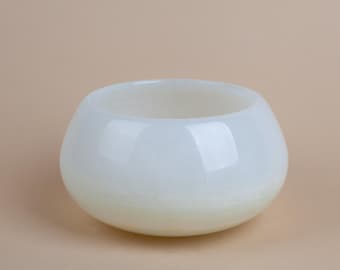 Handgefertigte Alabasterschale Lichtdurchlässig Stein Herzstück (6,7 ")
