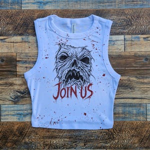 Únete a nosotros HHN Book of Dead Tank, Evil Horror Night Crop Tank, Ex mortis Zombie Halloween Horror Night 2026, 80s Movie Thrasher, Scary Movies