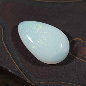 Australian Coober Pedy white 1.20 ct. opal
