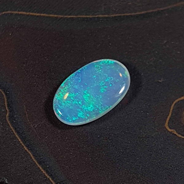 Australian Coober Pedy crystal double sided oval 0.23 ct. opal cabochon