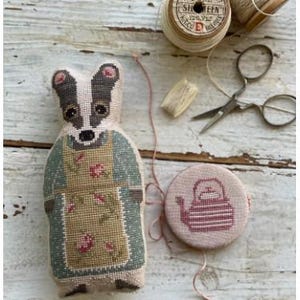 Clovis - Animal Crackers British Series - Stacy Nash Designs - Cross Stitch Chart - Pattern Only