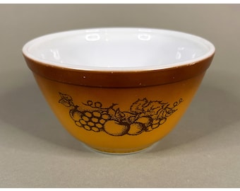 vintage pyrex, old orchard, small mixing bowl, 5.5"