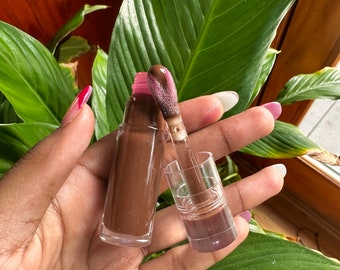 Cocoa butter kisses lip gloss (color changing)