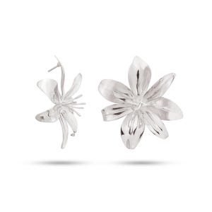 Silver Lilium Flower Earrings – Handmade Botanical Statement Jewelry