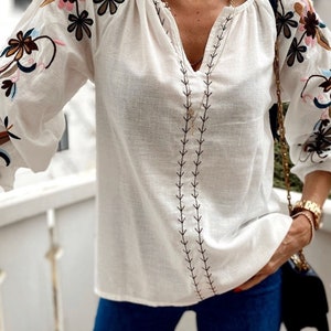 Murphy Floral Embroidered Sleeve Blouse