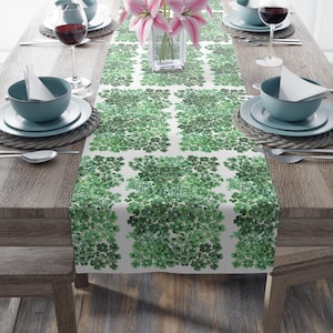 Cotton Table Runner for St. Patrick&#39;s Day, Shamrock Design, Festive Dining Decor, Irish Table Linens, Holiday Tablecloth, Lucky Clover