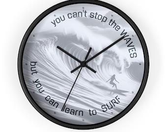 Orologio da parete con onde "Learn to Surf", motivo motivazionale per surfisti, ideale per la casa sulla spiaggia, la casa estiva, il surf club o la palestra, orologio da parete per amanti del surf, L.Blue