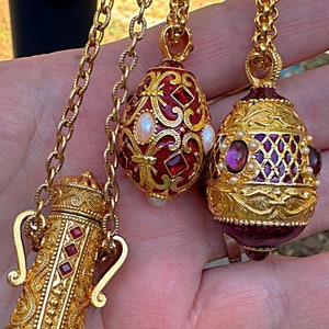 Egg Pendant Gilded Jeweled Guilloche Enamel Egg Vintage Gold Necklace Heavy Gold Filled Chain Necklaces Long Dangly Sautoir Jewels Eggs