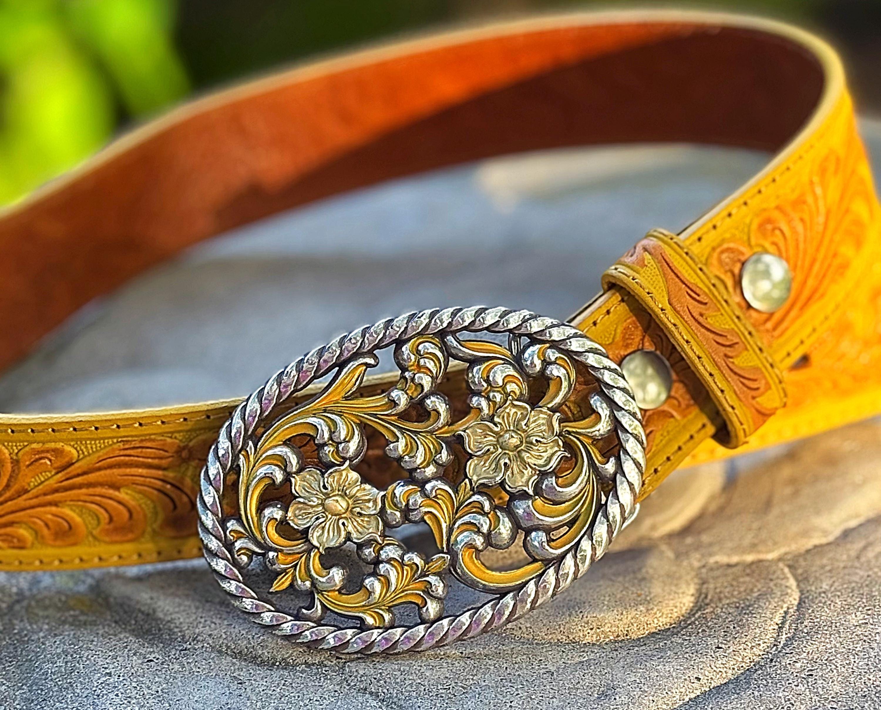 Vintage 70’s Rare Yellow Leather Belt Vintage Mustard Yellow Thin Leather Belt With Gold Buckle  main image 3