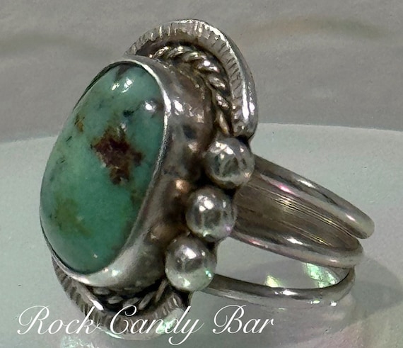 Vintage Navajo Green Turquoise Ring Vintage Sterl… - image 1