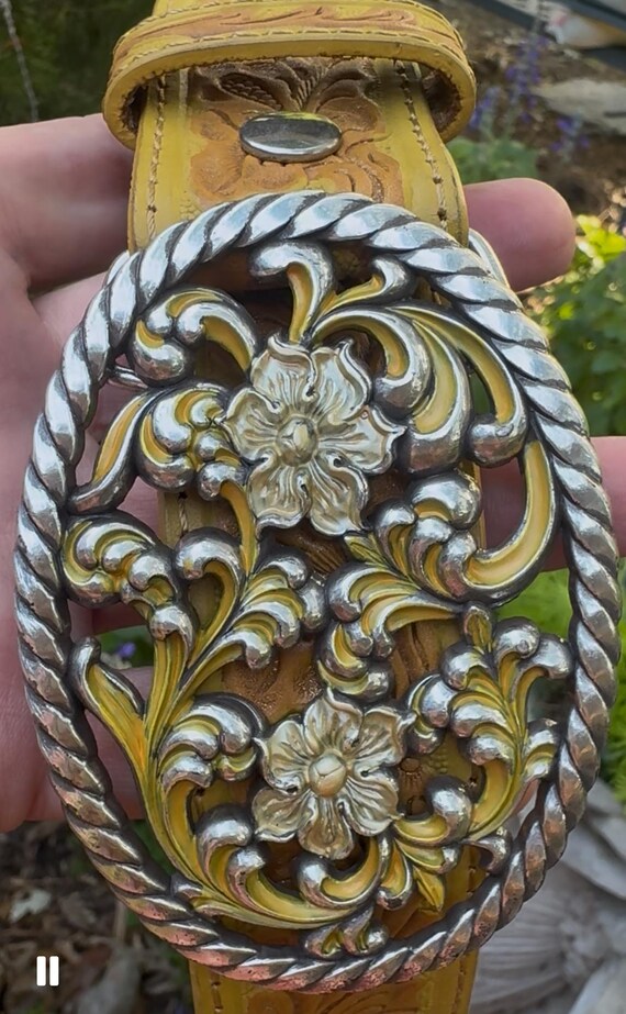 Unique Vintage Yellow Floral Belt Vintage Yellow Embossed Leather Belt – Floral Enamel Buckle  main image 4