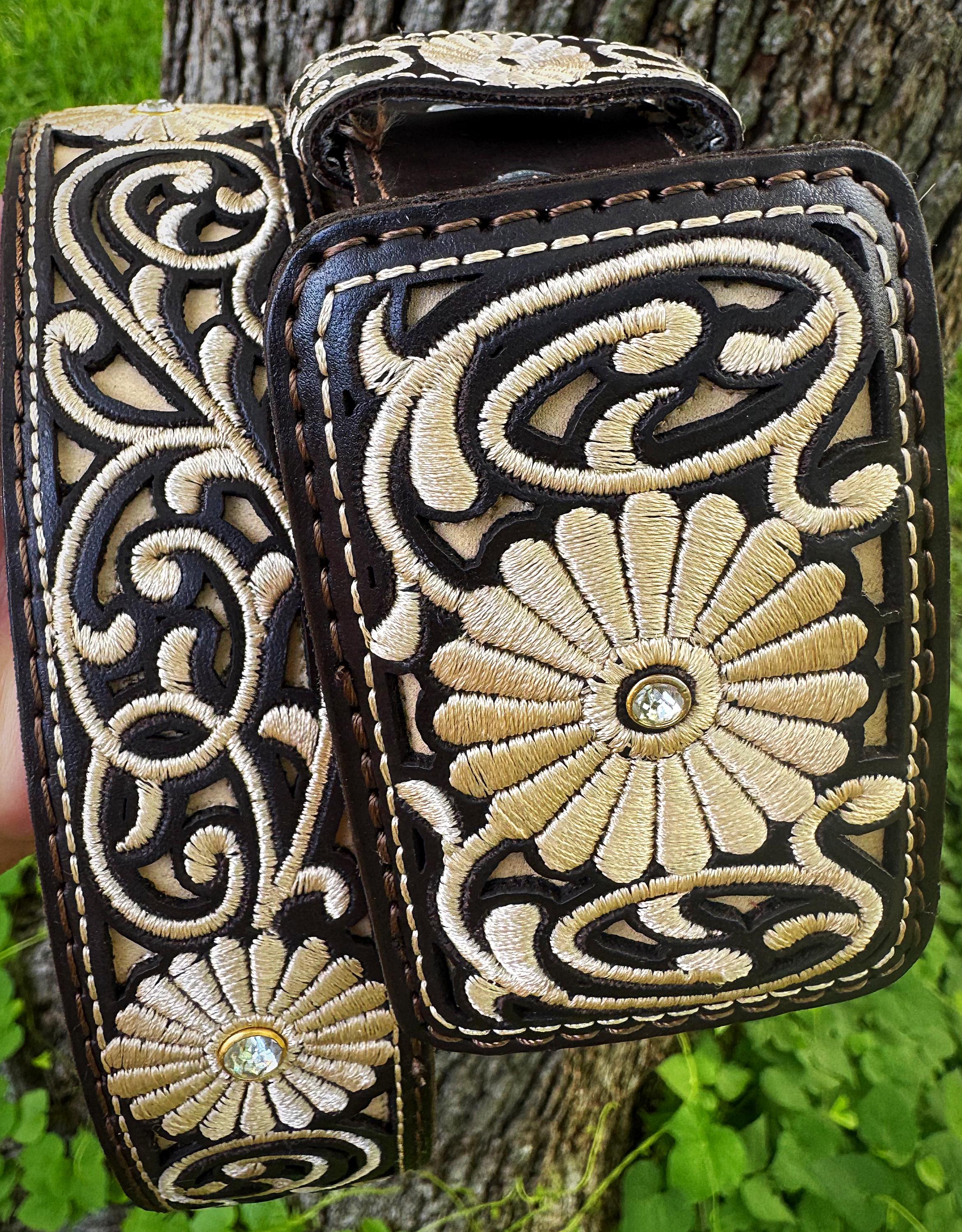 Vintage Artisan Belts – 1970s–1980s Leather, Textile & Studded