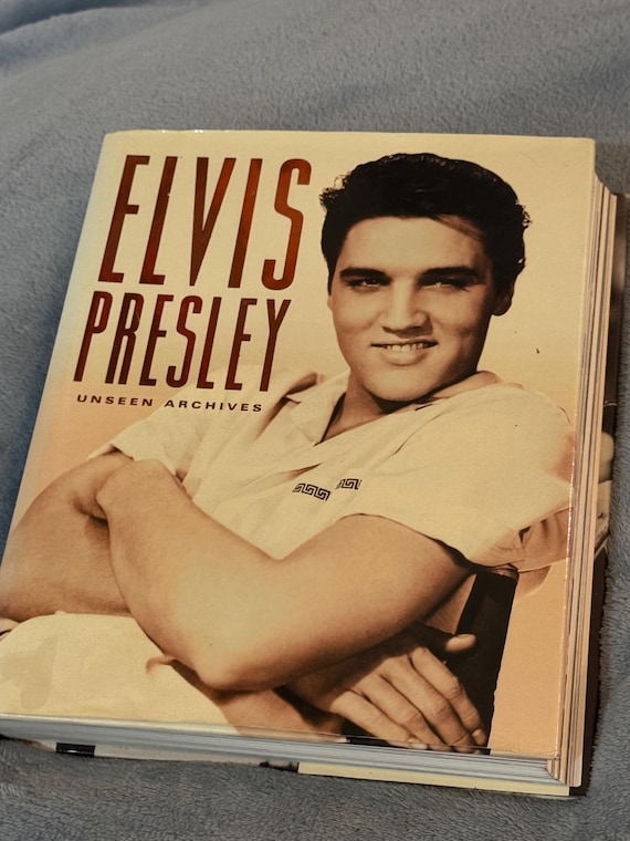 ELVIS PRESLEY 特集雑誌セット Vintage Elvis Presley Collector's Bundle – 8 Books & Magazines