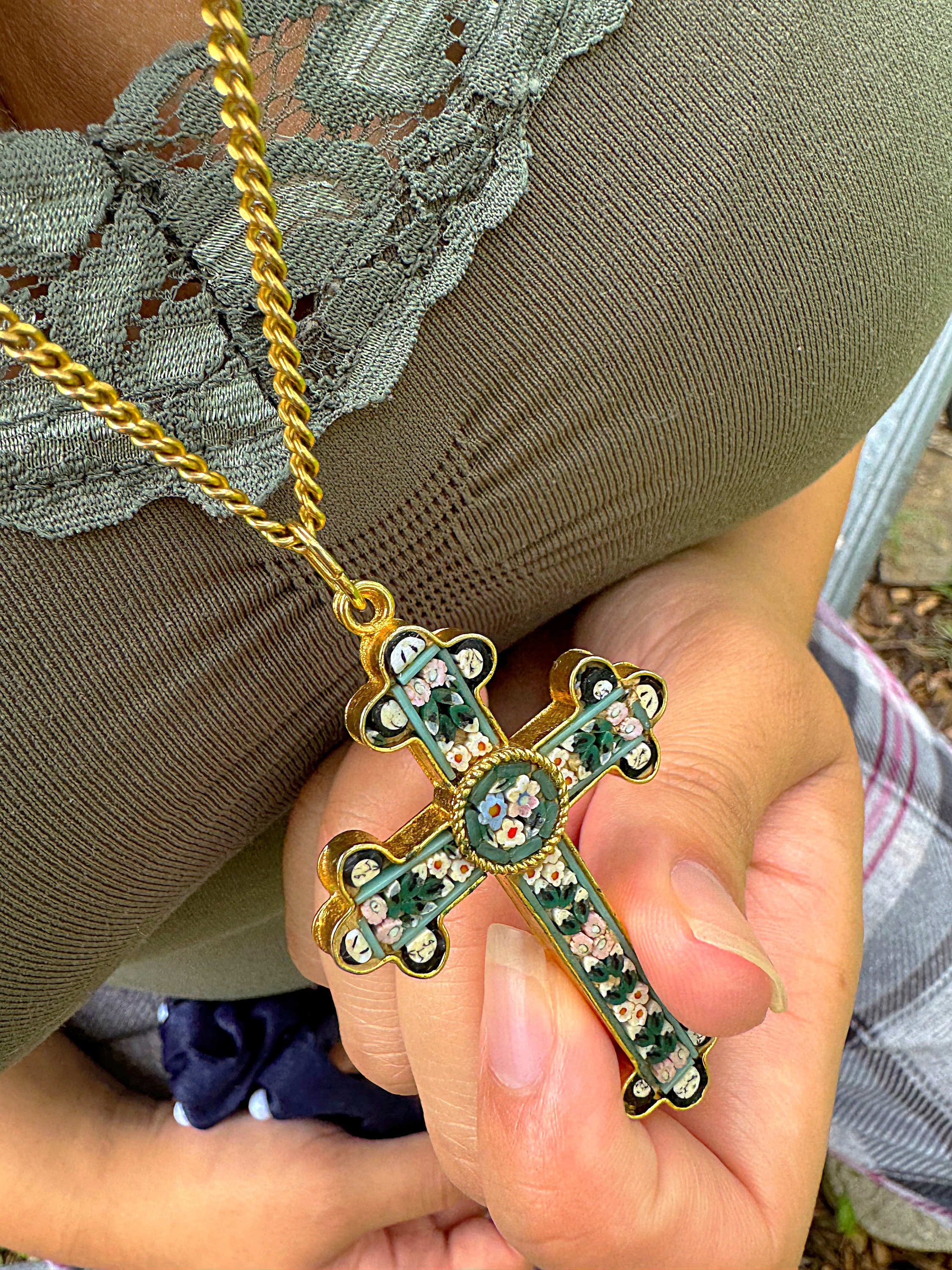 MORELLATO 5601 CIONDOLO １POINT GOLD CROSS MOTIFS NECKRACE MORELLATO 5601 CIONDOLO 1POINT GOLD CROSS MOTIFS NECKRACE