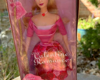 Vintage Valentine Romance Pink Barbie NIB/NRFB Golden Locket