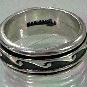 Vintage Sterling Silver Spinner Ring Ocean Themed Spinner Ring Wave Motif Ring Surfer Ring Beach Themed Spinner Ring Unisex Band Ring