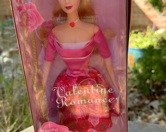 Vintage Valentine Romance Pink Barbie NIB/NRFB Golden Locket