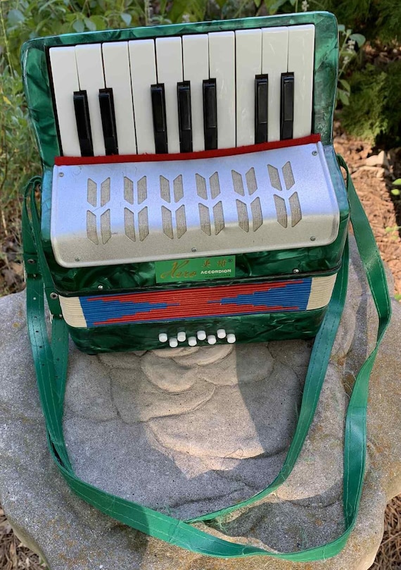 Vintage 1950s Hero Accordion: Marbled Green Squeezebox