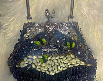 Vintage Black & Silver Beaded Fringe Evening Bag – Hand-Beaded Statement Handbag, Retro 1920s-Style Party Purse, Wristlet Clutch